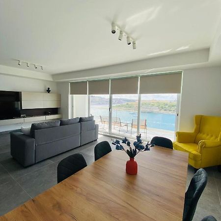 Sliema Seaview Apartment- Valletta Views - Apt 8, 49 Tigne Point Mansions Exteriör bild