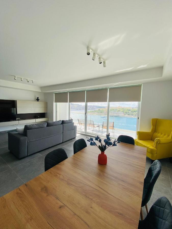 Sliema Seaview Apartment- Valletta Views - Apt 8, 49 Tigne Point Mansions Exteriör bild