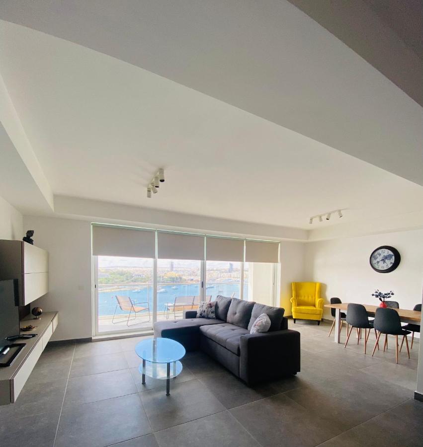 Sliema Seaview Apartment- Valletta Views - Apt 8, 49 Tigne Point Mansions Exteriör bild